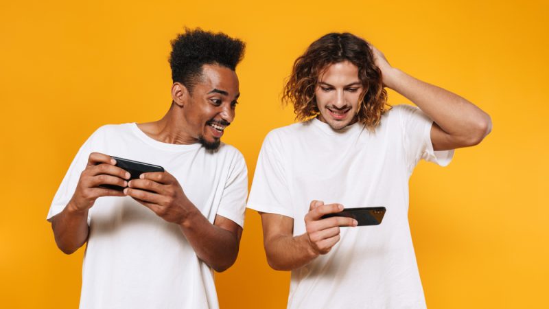 5 WAYS TO PROMOTE YOUR BUSINESS USING WHATSAPP IN 2022